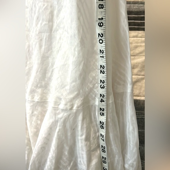 DKNY, Gorgeous & Romantic Lined Dress, SO Full & Twirl-able,EUC Size 6 - Picture 6 of 12